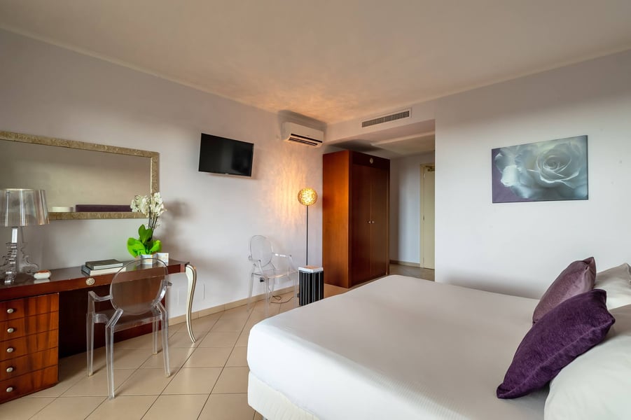 Standard Camere Grand Hotel Sofia Noto 02