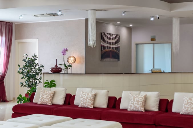 Hall Grand Hotel Sofia Noto 05