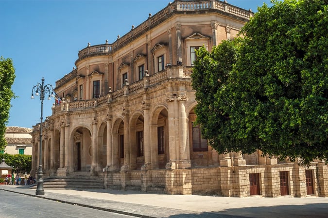 Location Grand Hotel Sofia Noto 02