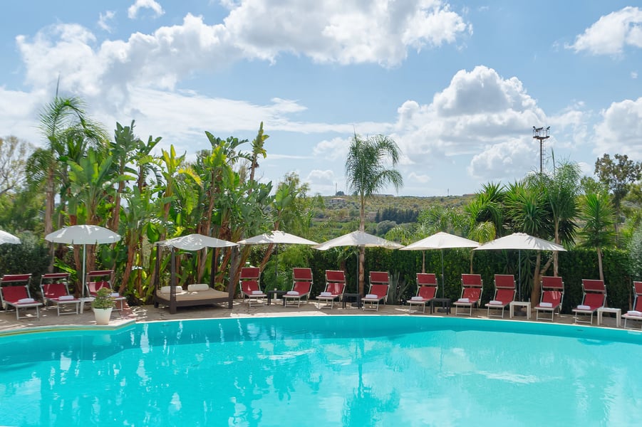 Piscina Grand Hotel Sofia Noto 01