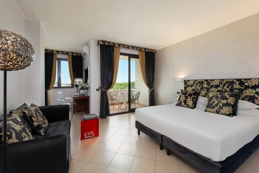 Superior Camere Grand Hotel Sofia Noto 01